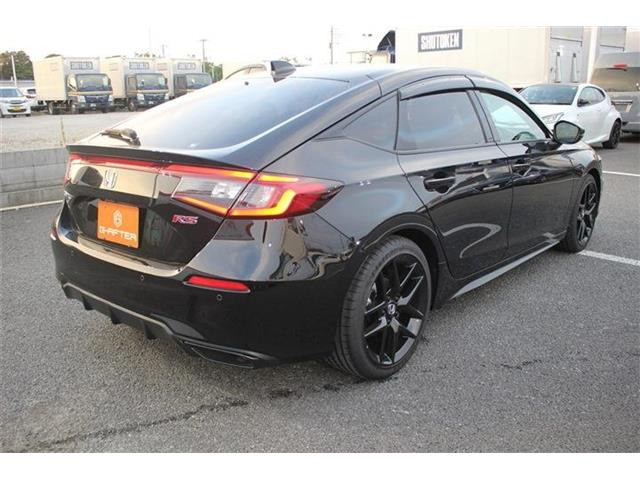 ���Ǝҗl�ւ̔̔��͂��f�肳���Ă��������܂��B �Ԍ������ԗ��̏ꍇ�́A�Ԍ����擾�������x�������z�ŕ\�����Ă���܂��B