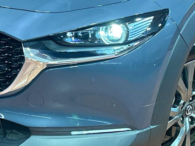 �yLED�w�b�h���C�g�z���V����ԑ��s�����ǍD�Ȏ��E���m�ۂ����S���ĉ^�]�ł��鍂�P�xLED�w�b�h���C�g�𑕔�!�_�����x�������A����d�͂��}�����Ă��܂��B