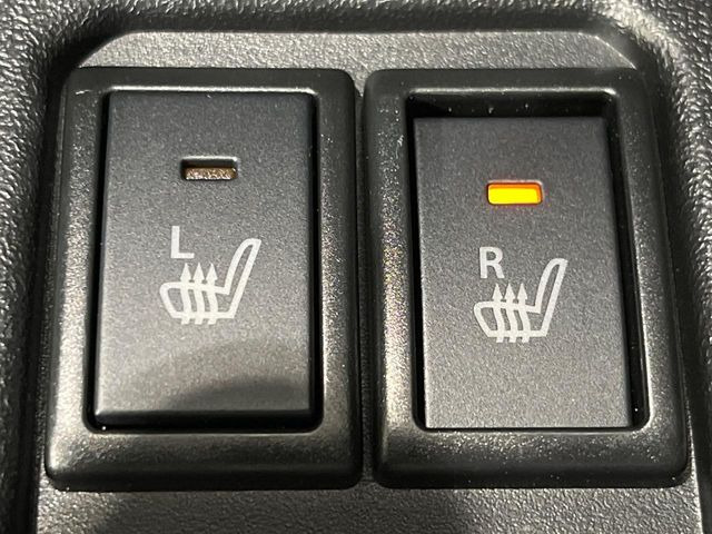 【シートヒーター】寒い日に重宝するシートヒーター!エアコンより早く温まってくれるので寒がりの人も安心ですね♪エアコンの温風は乾燥するから苦手、という方にもをおすすめです。