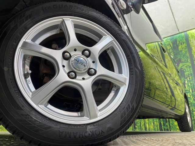 【14インチアルミホイール】外観にマッチしたアルミホイールを装着しております。各種アルミホイールや、スタッドレスタイヤも取扱いしております。是非ご相談ください♪