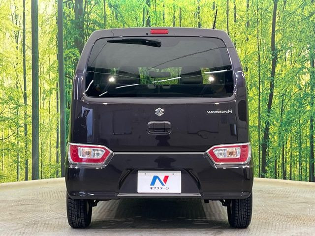 安心の最長10年・走行無制限保証(有償)をご用意。保証内容も充実はもちろん、無料点検&オイル交換や、年中無休の全国・24時間ロードサービスも付帯されておりますのでご安心下さい。