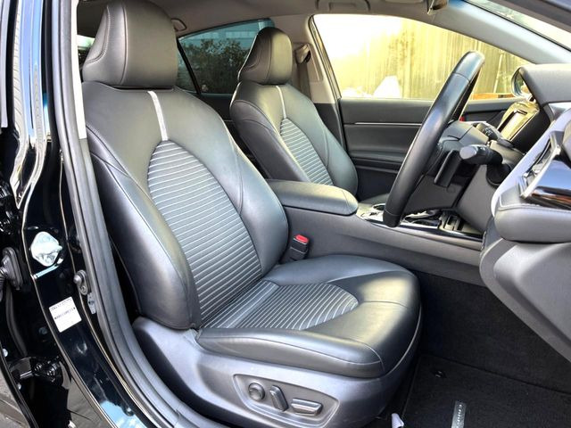 �y�n�[�t���U�[�V�[�g�z�������ƍ���S�n�𗼗������l�C�̃V�[�g���w�ʁE���ʂ̃t�@�u���b�N�f�ނ́A�ʋC���̗ǂ��⊊��ɂ����ɗD��Ă��܂��B�C���╞���ɍ��E���ꂸ���K�ɂ���肢�������܂��B