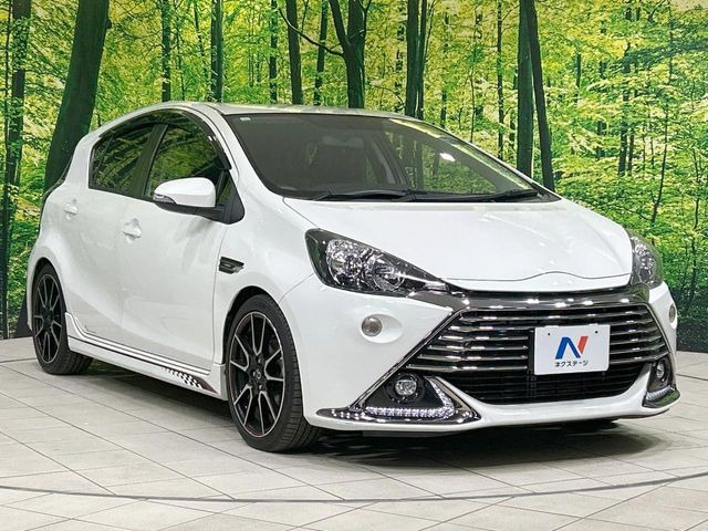 高透明度のガラス皮膜で撥水はもちろん、上質なツヤ・光沢を実現。紫外線や酸性雨から大切な愛車を保護し、色あせ・劣化を防止。「弾スプラッシュコート」、「弾プリミッサコート」からお選びいただけます。