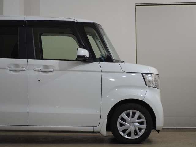 LINE始めました♪ネットには載っていない写真が見たい、エンジン音が聴きたいなどのご要望にお応えします!友達登録してメッセージをご送信下さい(^ω^)