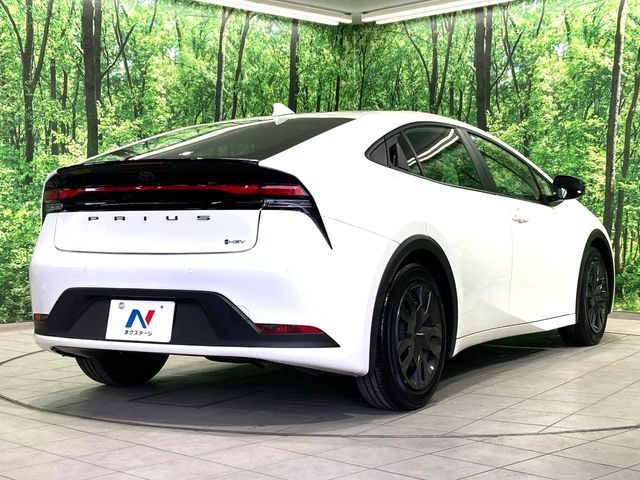 ☆全国のネクステージからお取り寄せが可能※!遠方の店舗に展示してあるクルマが気になる場合も、最寄りの店舗でご覧いただくことが可能です!是非私たちに要望をお聞かせください!※別途費用