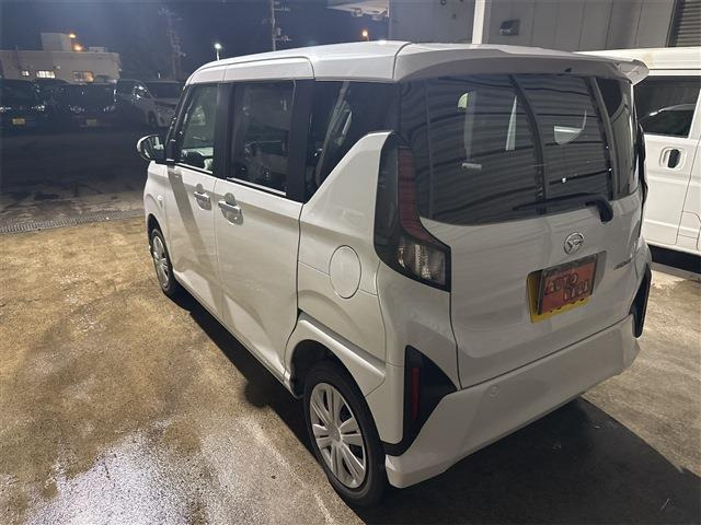 �݌ɎԂ́A�F�X�ȎԎ킪�������p�ӂ������Ă���܂��B