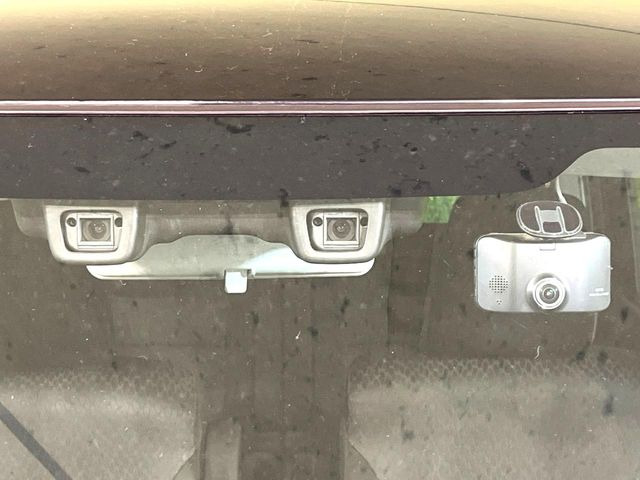 �y�O�He-Assist�z���s���ɑO���̎ԗ�����F�����A�Փ˂������Ȏ��͌x��ƃu���[�L�ŏՓˉ���Ɣ�Q�y�����A�V�X�g�B�����S�Ƀh���C�u�����y���݂��������܂��B