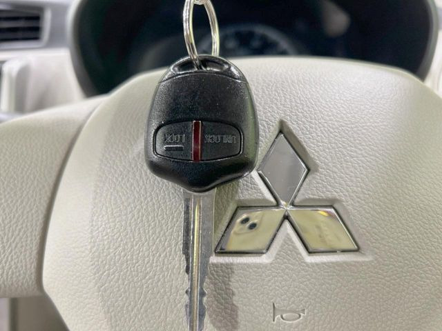 �y�L�[���X�z�������ꂽ�ꏊ����ł��{�^����Ńh�A�̊J���E�{�����ł���̂łƂ��Ă��֗�!�h�A�̌�������ɏ������邱�Ƃ�����܂����