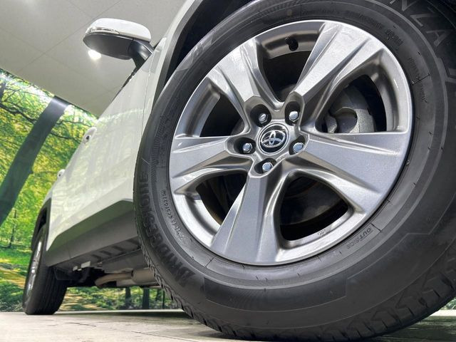 �y����17�C���`�A���~�z�C�[���z�O�ςɃ}�b�`���������A���~�z�C�[���𑕒����Ă���܂��B�e��ЊO�A���~�z�C�[����A�X�^�b�h���X�^�C�����戵�����Ă���܂��B���񂲑��k����������