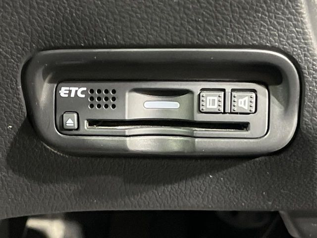 【ETC】高速道路の料金所をストレスなく通過!話題のスポットやサービスエリアに多い「スマートIC」利用時は必須のアイテムです。当店でセットアップを実施、ご納車当日からすぐにご利用いただけます!