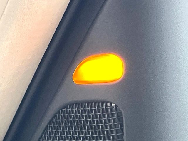 �y������p���m�z���s���A�h�A�~���[�̎��p�ɂȂ�₷���ӏ��Ɍ㑱�Ԃ��ڋ߂���ƃT�C�h�~���[�t�߂Ɍx����\���A�h���C�o�[�ɒ��ӊ��N�����Ă���܂��B