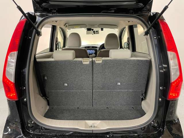 広々とした空間で、手軽にお荷物を出し入れ可能です!!