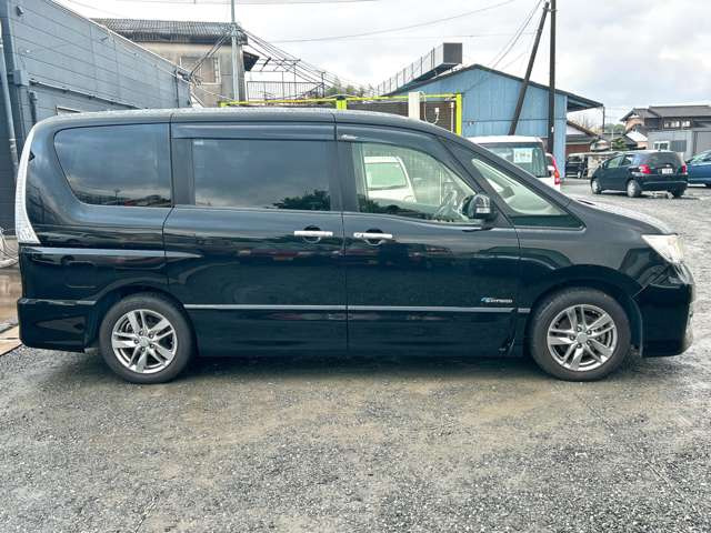 お客様のご希望に合うお車をご準備可能で御座いますので、お気軽にお問合せ下さい!【0120‐043‐040】