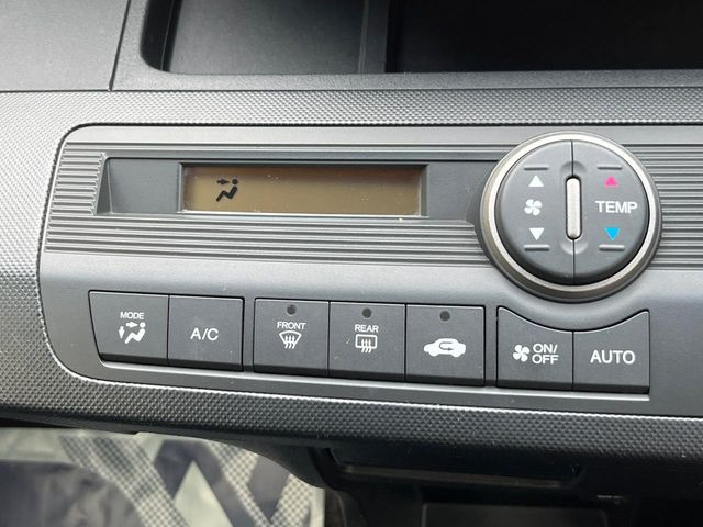 �y�I�[�g�G�A�R���z��x���D�݂̉��x�ɐݒ肷��΁A�ԓ��̉��x�����m�����ʂ≷�x�������Œ����B����&hellip;����&hellip;�Ɖ��x���X�C�b�`���������K�v�͂���܂���B���K�Ȏԓ���Ԃɂ͕K�{�̋@�\�ł��ˁ�