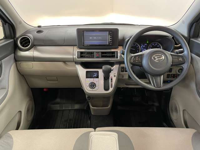 お好みのオプションを装着して御納車することも可能です。ナビ・バックカメラ・ETC・後席フリップダウンモニター・コーティング・シートカバー・ドライブレコーダー・エンジンスターター などなど取扱多数!