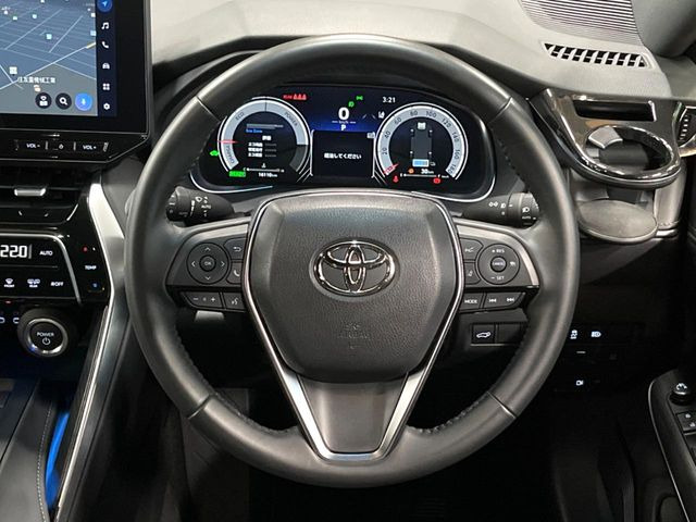 ステアリングも使用感が少なく、きれいな状態となっております♪