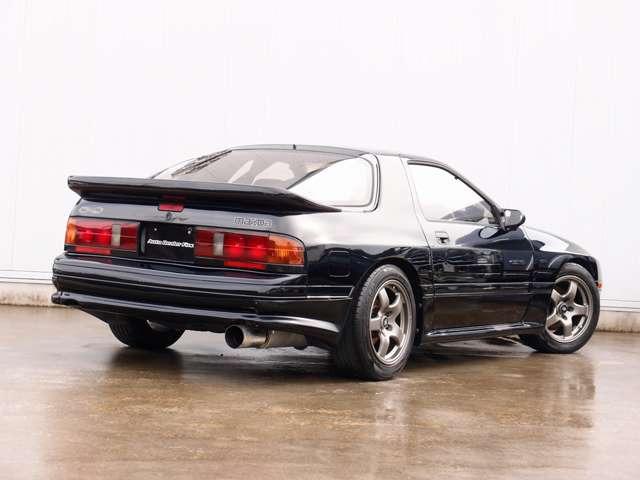 �ŏI��4����A���t�B�j4�̓���!�ŏI���f�����A���t�B�j�ł��I���\�ɂȂ����u�����A���g�u���b�N�O���F!�N�X�R�ԍ����A32GTR����16AW�A�}�t���[�A�G�A���ȂǑ����̍��z�p�[�c�𑕔��������