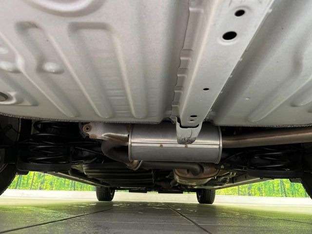 下回りがきれいなうちに、防錆加工の施工がオススメ。降雪地域はもちろん、沿岸部にお住いの方や、趣味でマリン・ウィンタースポーツをされる方にご好評いただいております。