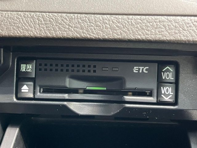 【ETC】高速道路の料金所をストレスなく通過!話題のスポットやサービスエリアに多い「スマートIC」利用時は必須のアイテムです。当店でセットアップを実施、ご納車当日からすぐにご利用いただけます!