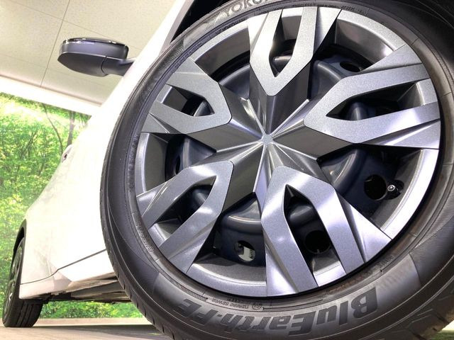 【純正17インチスチールホイール】ネクステージでは『社外アルミホイール』も好評発売中!有名ブランドからお値打ちなアルミまで幅広くご提案致します♪スタッドレスタイヤも取り扱っておりますのでお任せ下さい!