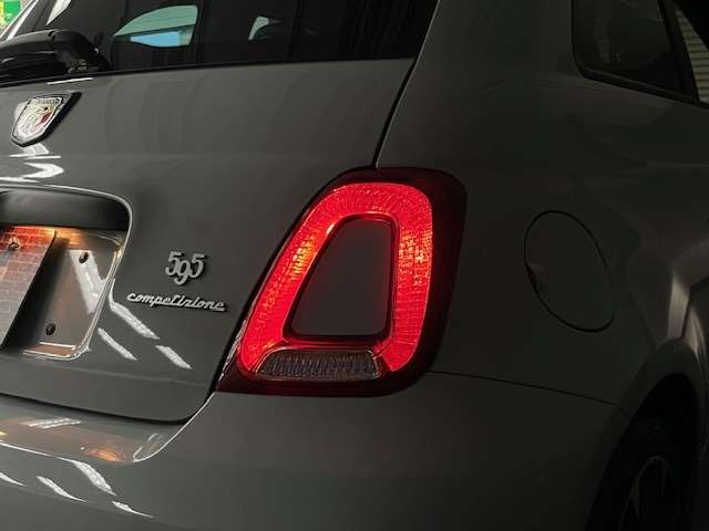 電車でお越しの場合は事前にご連絡いただければ駅までお迎えに伺います。