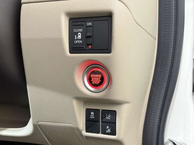 お車の販売だけではなく、お車の買い取りだけもさせていただいております!