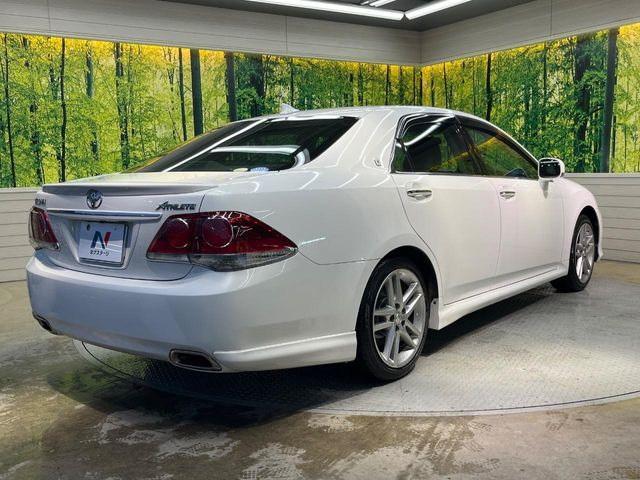 ☆全国のネクステージからお取り寄せが可能※!遠方の店舗に展示してあるクルマが気になる場合も、最寄りの店舗でご覧いただくことが可能です!是非私たちに要望をお聞かせください!※別途費用