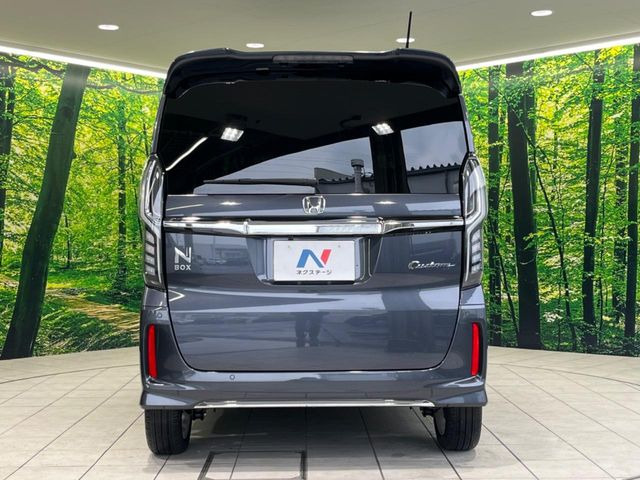 安心の最長10年・走行無制限保証(有償)をご用意。保証内容も充実はもちろん、無料点検&オイル交換や、年中無休の全国・24時間ロードサービスも付帯されておりますのでご安心下さい。