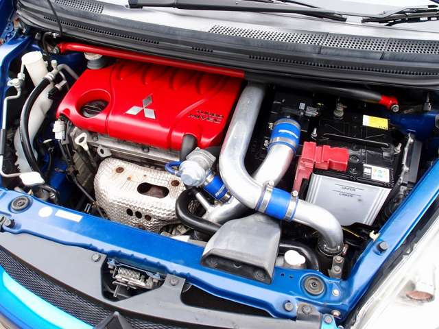 �e��I�[�g���[���戵�����B�ʏ�I�[�g���[���Œ�120�񂩂�A���R�ԍό^120��܂ŁA���q�l�̃j�[�Y�ɍ��������x�����@�����ē������Ă������܂��B�R���Ɏ��M�̖������q�l�����C�y�ɂ����k�������܂�