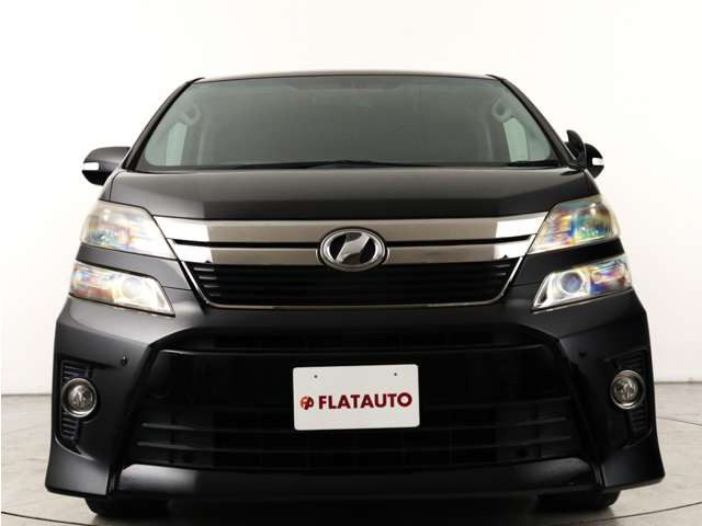 大迫力のフロントフェイスです!状態は非常にいいですが、コーティング施工により更なる質感をご提供できます。プランは数多く御座いますので、お気軽にお申し付けください!