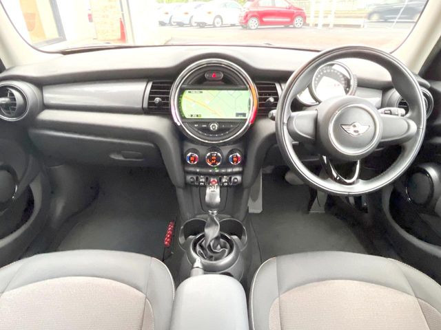 �A���ԃO���[�v���݌ɐ���2,000��!�S���̌n��X���烁�[�J�[�E�Ԏ��킸���Љ�o����̂ŁA���Ȃ��Ƀs�b�^���̂��Ԃ�������͂��ł���܂��͂��₢���킹��������