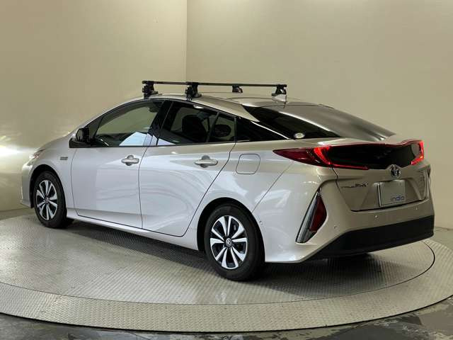 �l�C�̎Ԏ킪�����낢!�e���[�J�[ �ŐV�l�C�Ԃ����C���i�b�v!���ĐG���đI�ׂ�W����ł�!