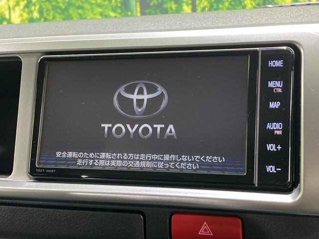 �y�����i�r�z�l�C�̏����i�r�𑕔����Ă���܂��B�i�r�̎g���₷���͂������A�I�[�f�B�I�@�\���[��!�L�����v�◷�s�͂������A�ʋ΂┃�����ȂǕ��i�̃h���C�u���y�����Ȃ�͂���