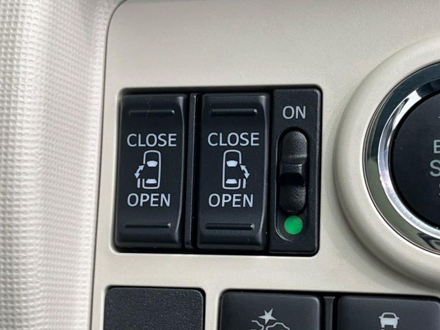 �y�����p���[�X���C�h�h�A�z�X�}�[�g�L�[��^�]�Ȃ̃X�C�b�`�Ō�ȗ����X���C�h�h�A�̊J���\���d��������͂����ăh�A���J����K�v�������A�����Ȃ��q�l�ł��ȒP�ɊJ���߂ł����K�ł���