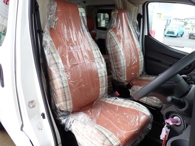 ���u�ސE������v�w�ŃL�����s���O�J�[�ɏ���đS�����܂�肽���E�E�v�ێ���⒓�ԏ�̂��Ƃ��l����ƁA�傫���L�����s���O�J�[������y�ȃL�����s���O�J�[���ǂ�����