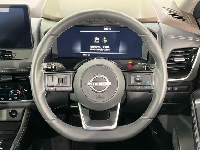 �y�����v�����X�e�A�����O�z�㎿�Ȋv���g�p���邱�ƂŁA��ɂ����������݂ƂĂ��^�]���₷���n���h���ł���