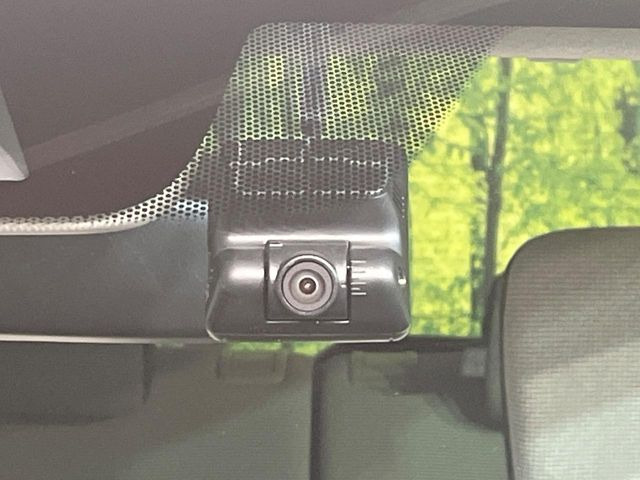 �y�h���C�u���R�[�_�[�z���S�E���S�ȃJ�[���C�t�ɕK�{�̃h���C�u���R�[�_�[�𑕔�!���s���͂������A������^�]�⎖�̂ɑ��������ۂ̏󋵂��f���ŋL�^���A����̃��X�N�ɔ����܂��B