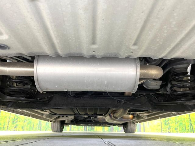 下回りがきれいなうちに、防錆加工の施工がオススメ。降雪地域はもちろん、沿岸部にお住いの方や、趣味でマリン・ウィンタースポーツをされる方にご好評いただいております。