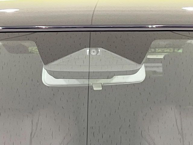 �y�X�Y�L �Z�[�t�e�B�T�|�[�g�z���s���ɑO���̎ԗ�����F�����A�Փ˂������Ȏ��͌x��ƃu���[�L�ŏՓˉ���Ɣ�Q�y�����A�V�X�g�B�����S�Ƀh���C�u�����y���݂��������܂��B