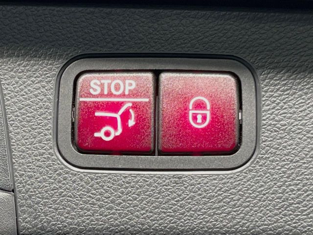 ���d�����A�Q�[�g:�����^�b�`�Ń��A�Q�[�g�̊J���ł��A�ו��Ȃǂŗ��肪�ǂ����Ă����Ԃł��ȒP�ɊJ���ł���֗��@�\�ł��B