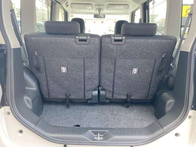 �݌Ɏԗ��Ɋւ��Ă͂��q�l�ɂ��ǂ����̂����񋟂���ׂɕi���ɍS���Ďd������s���Ă���܂��B�e���Ԃ̏�Ԃ͂��ꂼ��ł��̂ł����k���ɓ��X�X�^�b�t�������������Ē����܂��̂ł����S���������܂��B