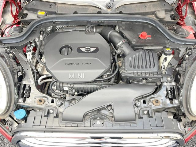 �����X�ł́A�e���[�J�[�̐�p�f�f�e�X�^�[�𓱓��B���Ǝ��i�����e�N�j�J���X�^�b�t���풓���Ă���܂��̂ŁA������̍ۂɂ����S���Ă����p���������܂��B