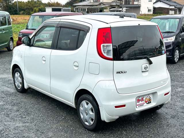 ���X�ł͌y�����Ԃ��畁�ʎԂ܂ŕ��L���I�[�����[�J�[�̎Ԏ�E�F�E�O���[�h��L�x�ɑ����Ă���܂��B