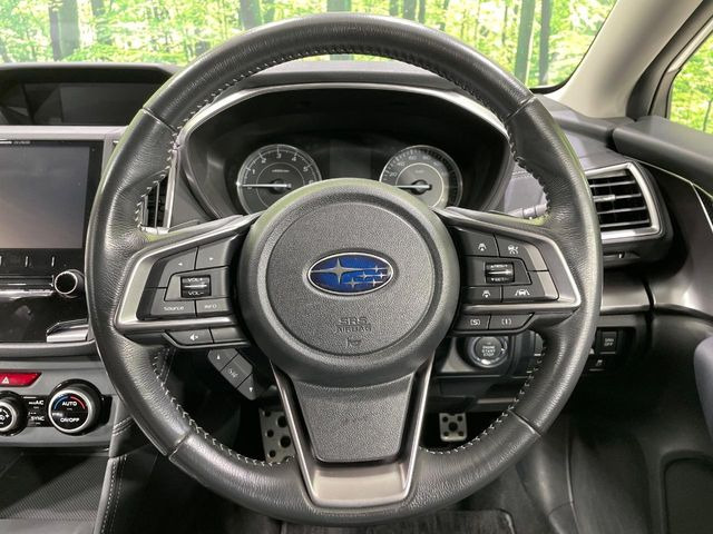 �y�����v�����X�e�A�����O�z�㎿�Ȋv���g�p���邱�ƂŁA��ɂ����������݂ƂĂ��^�]���₷���n���h���ł���