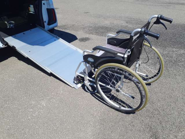 N-BOXカスタムスロープ 4WD