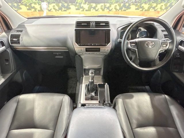 グループ総在庫数約30,000台!!全国の系列店からメーカー・車種問わずご紹介出来るので、あなたにピッタリのお車が見つかるはずです♪まずはお問い合わせ下さい☆