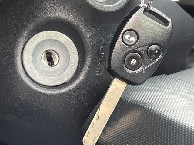 �y�L�[���X�z�������ꂽ�ꏊ����ł��{�^����Ńh�A�̊J���E�{�����ł���̂łƂ��Ă��֗�!�h�A�̌�������ɏ������邱�Ƃ�����܂���