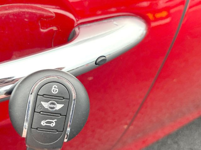 ���R���t�H�[�g�A�N�Z�X(�X�}�[�g�G���g���[�V�X�e��):�L�[���������Ă��邾���ŊJ���E�{������G���W���X�^�[�g�܂ő���\!