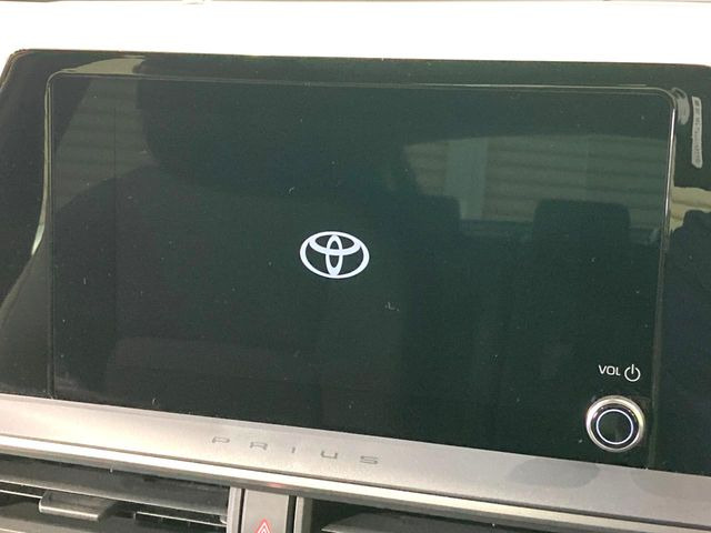 【8インチ ディスプレイオーディオ】大画面のディスプレイはAppleCarPlayやAndroidAutoが利用可能。大きな画面でスマホナビアプリ等が利用いただけます♪