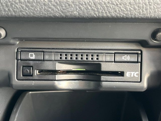 【ETC】高速道路の料金所をストレスなく通過!話題のスポットやサービスエリアに多い「スマートIC」利用時は必須のアイテムです。当店でセットアップを実施、ご納車当日からすぐにご利用いただけます!